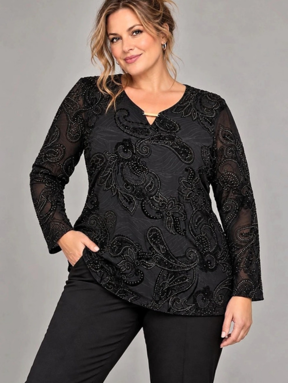 Classic Editions Paisley Beaded Blouse in Black Large Like New